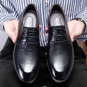 Robe chaussures Derby chaussure hommes d'affaires formel noir PU talon bas à lacets classique confortable antidérapant Banquet 230901