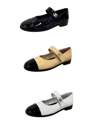 Chaussures habillées designer chaussure de ballet Mary Jane printemps automne perle chaîne en or mode nouvelle chaussure de bateau plat dame paresseuse danse mocassins femmes noires chaussures taille 35-40