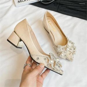 Dress Shoes Designer Woman Crystal Pumps Low Heeled Party Bride Wedding vrouwelijke pailletten Loafers Ladies Hoge hakken