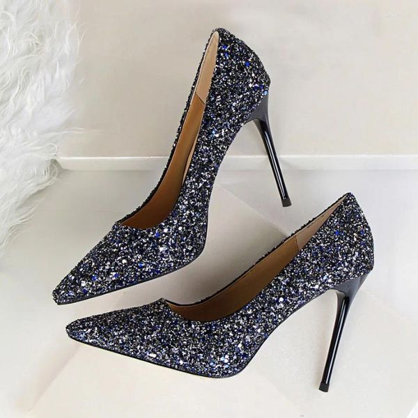 Chaussures habillées designer femmes luxe 2023 paillettes de bal argent bleu rose rose talons talons stiletto pompes femelle mariage de mariée plus taille