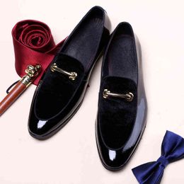 Chaussures habillées Designers chaussures en cuir de mode de luxe Hommes Banquet d'affaires fête de mariage style italien grand 48 220223