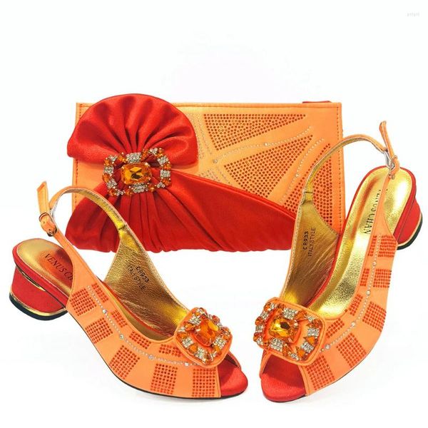 Zapatos de vestir para llegar a la llegada de la boda y la bolsa africana color naranja italiano con bolsas a juego Fiesta nigeriana HSD1-8