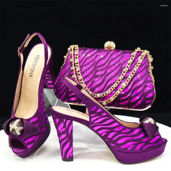 Zapatos de vestir Doershow Llegada Boda africana y conjunto de bolsos Color púrpura Italiano con bolsos a juego Nigerian Lady Party HJK1-53