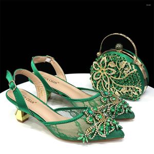 Chaussures habillées doershow beaux style italien avec sacs assortis femmes africaines et se dérouler pour la fête de bal Sandale d'été htg1-5