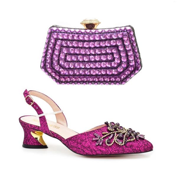 Zapatos de vestir dudas como un buen juego de africanos y bolsos con mujeres de venta morada italiana para boda HHG1-9