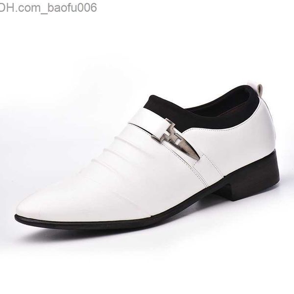 Chaussures habillées chaussures habillées homme plat classique hommes cuir PU bout d'aile sculpté italien formel Oxford grande taille 3848 pour l'hiver Z230705