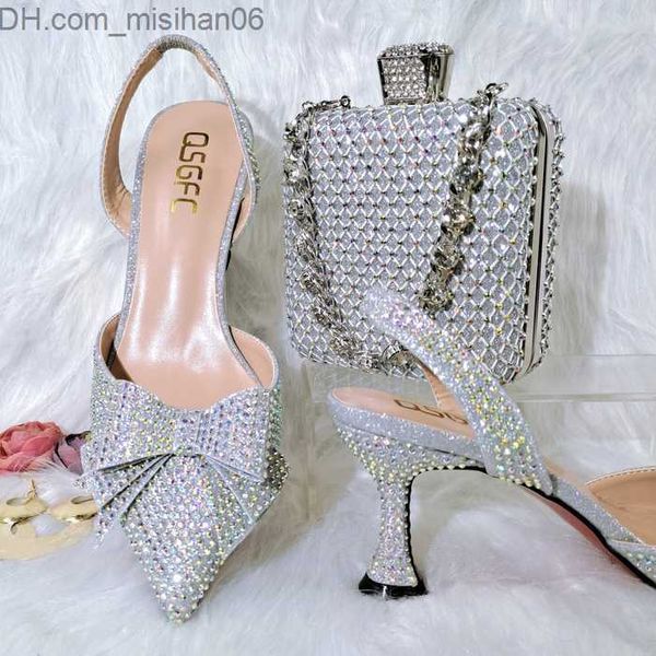 Chaussures habillées Chaussures habillées QSGFC Argent Couleur Cristal Décoration Style Verre À Vin Talon Amis Chaussures De Soirée Mode Nigériane Dames Chaussures Et Sac Pour La Fête Z230703