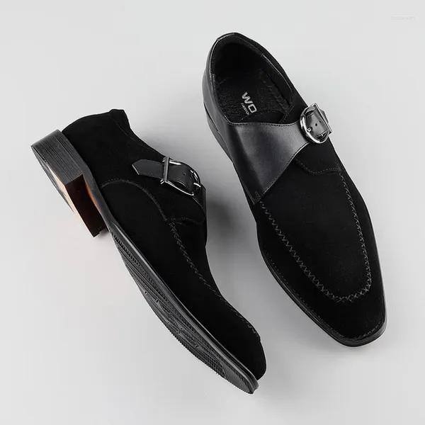 Chaussures habillées Edvard Munch Jeune homme Style Une paire de boucles de mode en cuir anti-suède Petite tête carrée Business Casual