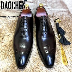 Zapatos de vestir Zapatos de cuero elegantes para hombres Zapatos con cordones en punta Zapatos de vestir para hombres de café negro Zapatos Oxford de negocios para oficina de bodas 230823