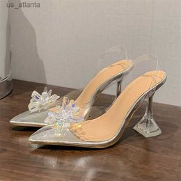 Zapatos de vestir Fashion Flower Crystal Designer Mujeres Pombas PVC Tisos altos transparentes Sandalias Sexy Party Party Party H240403LdPE