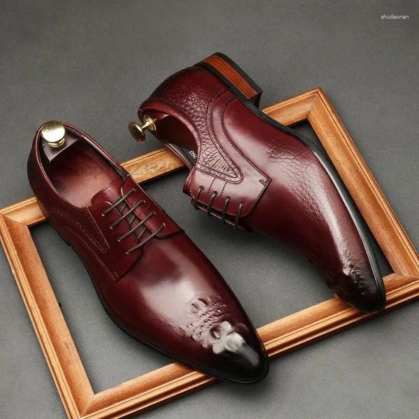 Zapatos de vestir moda para hombres oxford genuino cuero de cuero fiesta formal de vino negro de alta calidad diseñador rojo wingtip para hombres