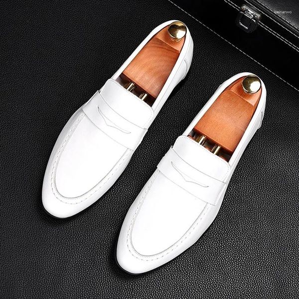 Robe chaussures mode hommes blanc Penny Loafter cuir verni Oxford appartements décontracté mâle retour mariage Zapatillas Hombre