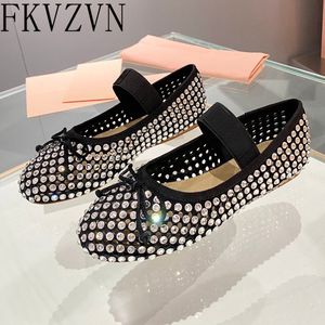 Kleedschoenen Fashion Mesh Crystals Flats One Belt Bowtie Ladies Rhinestones Mule Outderwear Black Leather For Women 230503