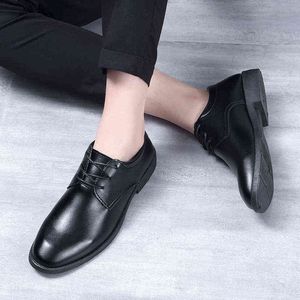 Jurk schoenen mode slip op mannen oxfords nieuwe zakelijke klassieke lederen pakken schoen chaussure homme 220223