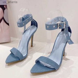 Dress Shoes Fashion Summer Denim puntige teen kristal dunne hoge hakken vrouwen sandaal sexy buckle riem party stripper H240403JY5Q