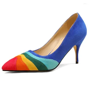 Chaussures de robe Mode Femmes Pompes Rainbow Zapatos Para Mujer Slip-On Confortable Couleur Mixte Sexy Sapato Feminino Bout Pointu Talons Rugueux Zapatillas