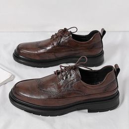 Robe chaussures à la mode hommes d'affaires formel résistant à l'usure semelle extérieure lacets décontracté cuir rétro tendance polyvalent