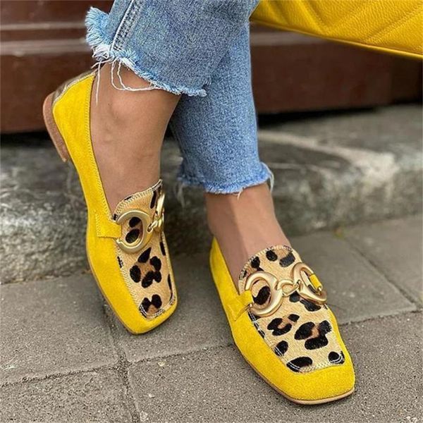 Chaussures habillées Faux daim femmes 2023 printemps mocassins plats femme tête carrée attache en métal bouche peu profonde simple Dropshopping 230801