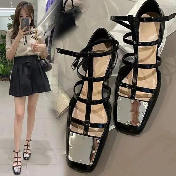 Chaussures habillées fhanchu 2024 Design Femmes Med Heels Girls Mary Janes Metal Square Square Toe Toe Courte Boucle 4,5 cm Black Dropship