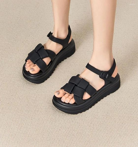 Plataforma de calzado de zapatos de vestir sandalias de estilo romano para mujer punta de punta redonda verano al aire libre verano 2024 sandalia vintage casual tamaño asiático tamaño