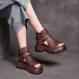 Chaussures habillées pour femmes 2024 Plate-forme d'été Sandales pour femmes Vintage Casual Roman Haute Qualité Cuir Sport Zapatos
