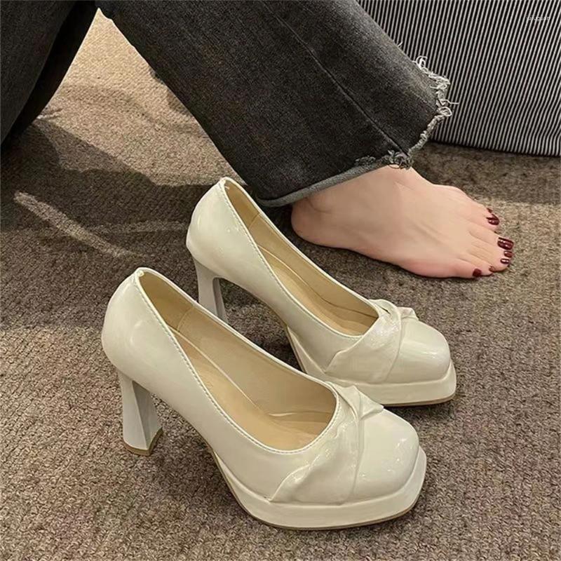 Dress Shoes French Girls' High-heeled Children's Design In Spring And Summer Of 2024. Small People With Square Heels Mary Jane Sh