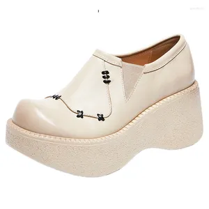 Chaussures de robe Fujin 6cm Plate-forme Wedge Flats Printemps Femmes Ethnique Véritable Cuir Mary Jane Lady Automne Slip sur Été Rond Talons Hauts