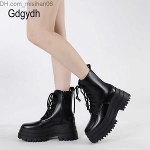 Chaussures habillées Gdgydh Bottes de combat pour femmes Bottes en dentelle à petites jambes Talon bas Stubby High Platform Bottes de confort Fermeture à glissière latérale Noir Z230711