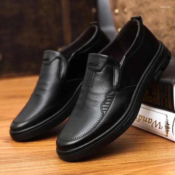 Chaussures habillées Véritable Cuir Chaussure Hommes 38-44 Mocassins en caoutchouc antidérapants souples Homme Casual 2023 Travail de bureau Tenis Masculino