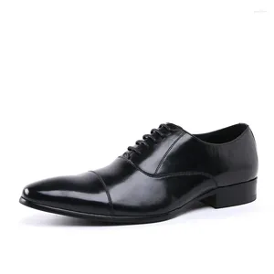 Zapatos de vestir Hombres de cuero genuino Oxfrods Punta puntiaguda Lace Up Mens Boda Hombre Alto Grado Trabajo de oficina Tamaño 37 44