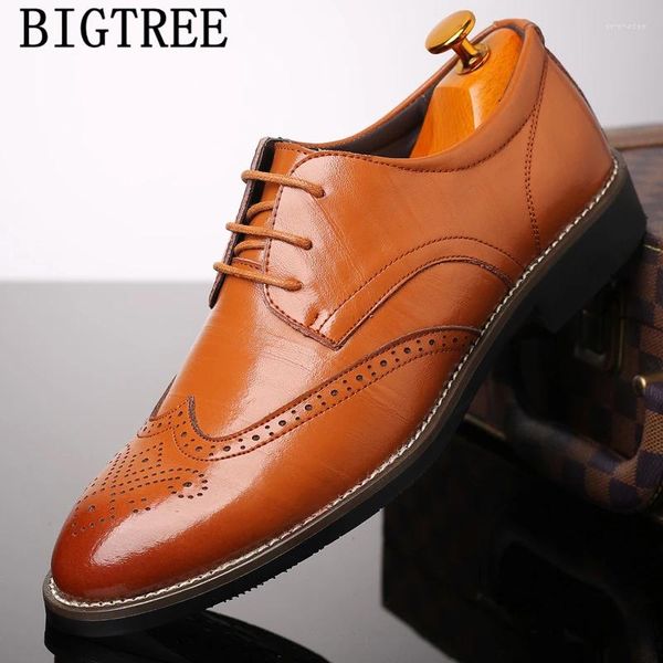 Zapatos de vestir de la marca formal de cuero genuino Coiffeur Brogue Men Classic Italian Office Big Tally Buty Meskie