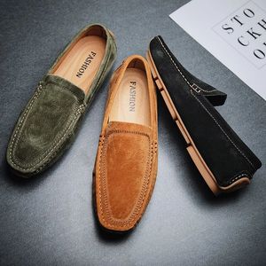 Chaussures habillées Véritable Daim Cuir Mocassins À La Main Hommes Bateau Casual Chaussures Conduite Slip sur Hiver Été Pois Mâle Pour Hommes 231117