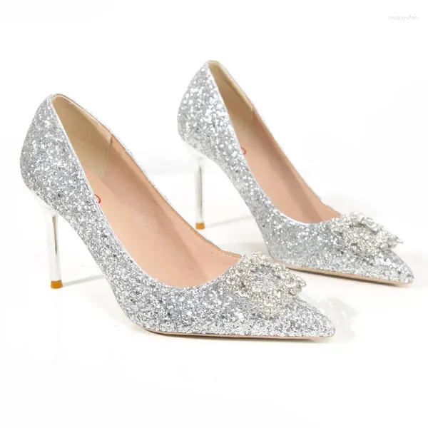 Zapatos de vestir Gold Glitter Boda Mujeres 2024 Pearl Square Hebilla Tacones bajos Bombas Mujer Punta puntiaguda Fiesta de damas