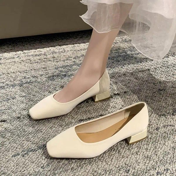 Chaussures habillées vert pour femmes 2023 formel blanc talon bas élégant bureau talons carrés dames chaussures d'été 39 en vente avec réduction Y2k