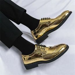 Dress Shoes Half Silver Flatform For Men Wedding Heels Kids Boy Heren Gekleed Sneakers Sport Tegenjaren Nieuwigheid