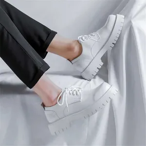 Geklede schoenen Hoogte omhoog Platform Heren Designer Laarzen Land Bruiloft Sneakers Sport Klassiek