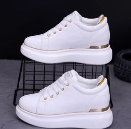 Zapatos de vestir Tacones ocultos Plataforma para mujer Zapatillas de deporte con cuña Zapatos blancos dorados de cuero para mujer Krasovki Tenis Feminino Casual 231030
