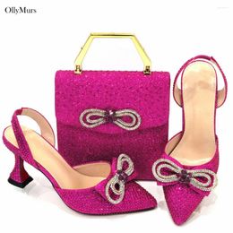 Chaussures habillées Applique de haute qualité Décoration et sacs Sac à mode Pumps de luxe de mode Sacs pour fête des célébrations