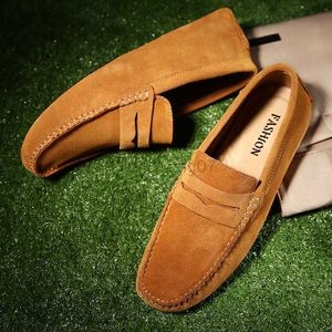 Geklede schoenen Hoge kwaliteit heren loafers Mode instapper Casual schoenen Mocassins Plus maat 38-49 Suède wandelschoenen Rijden Bootschoen