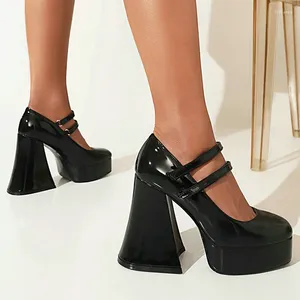 Nette schoenen INS Ronde neus Dubbele riem Meisjesmode Roze Zwart Platform Mary Janes Gothic Pumps Dikke hoge hakken Dameshakken