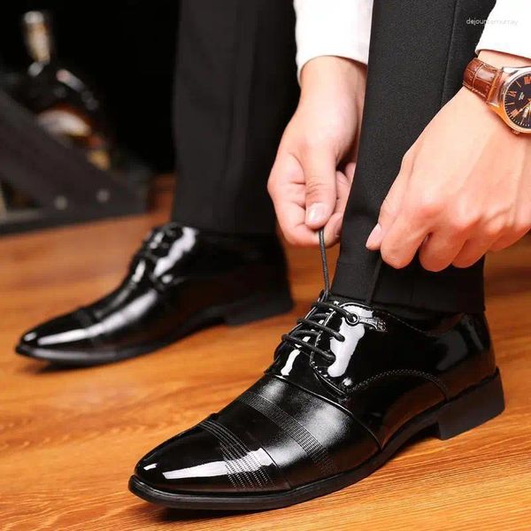 Chaussures habillées Italien Men's Metal Square Toe à lacets