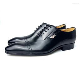 Zapatos de vestir italiano Oxford Men Moda hechas a mano hechas a mano Lace en negro oficina de boda de cuero formal de cuero