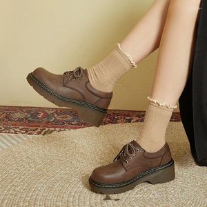 Chaussures habillées japonaises en cuir véritable laid mignon grosse tête style britannique à lacets talons compensés semelle épaisse petite pour les femmes