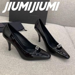 Chaussures habillées jiumjiumi Femme faite à la main