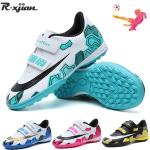 Dress Shoes Kids voetbalschoenen voor kinderen vijf-a-side jongens meisje voetbal training low-top niet-slip rubber nagels voetbal sneakers 28-39# 230815
