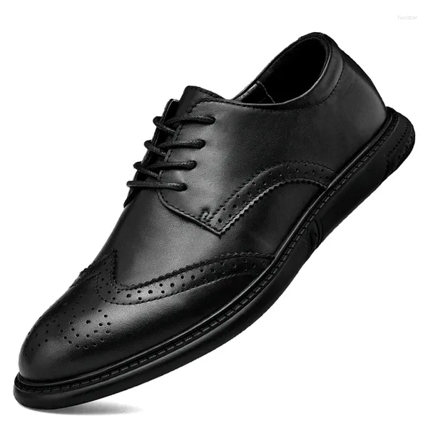 Zapatos de vestir Tamaño grande 38-47 Brogue para hombres Moda de cuero genuino Oficina de negocios Casual para hombres