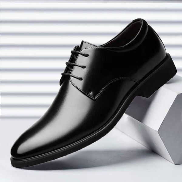 Chaussures habillées grande taille affaires formel jeunesse décontracté Version coréenne tendance chaussures en cuir pour hommes britanniques 38-48