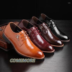 Zapatos de vestir Cuero Conciso Negocios de los hombres Puntiagudos Negro Transpirable Formal Boda Básico Hombres Moda