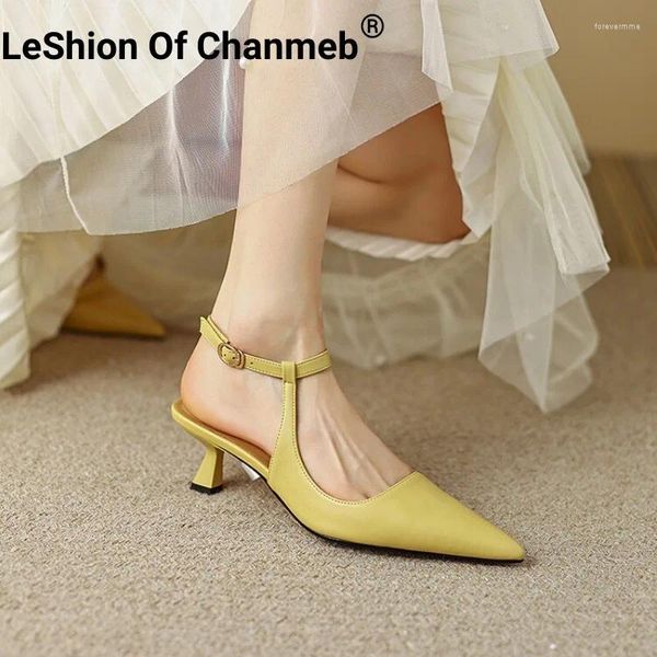 Chaussures habillées Leshion de chanmeb Sandales en cuir authentiques pour femmes chaton talons pointus bout fermé sandale jaune femme bracele