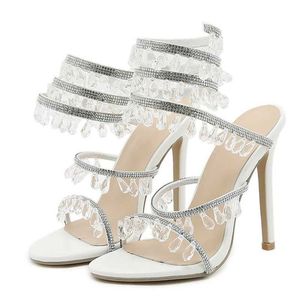 Zapatos de vestir liyke nuevo diseño crystal gemstone colgante sandalias de correa de tobillo sandalias para mujeres promabanza sexy toe club stripper tacones H240409 FWSZ